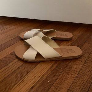 Ancient Greek White Slides